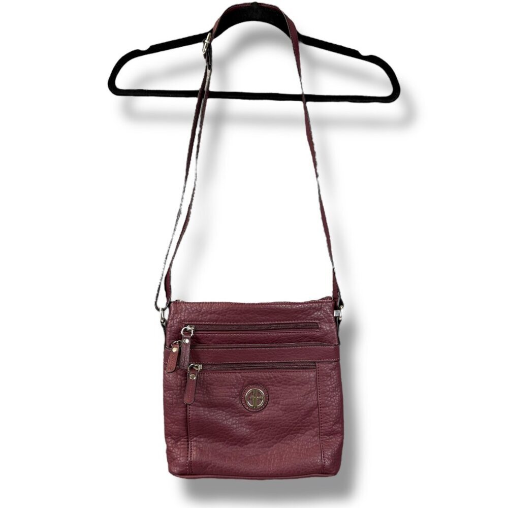 Giani Bernini Pebble Crossbody Bag Wine Tripple Zip Multi Pocket Adjustable Purs
